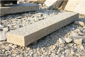 Wellest G682 Sunset Gold Granite Kerb Stone,Landscape Stone, Rough Piacked All Side, Side Stone,Road Stone,Ks009