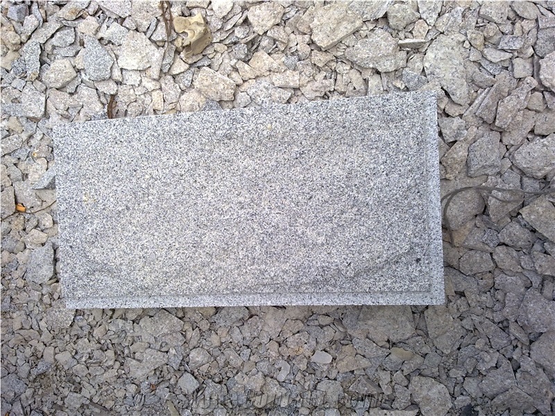 Light Grey Granite Natural Finihsed Paving Stone