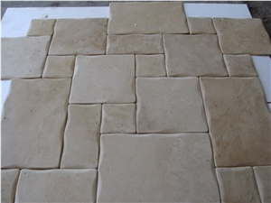 Ivory Travertine Pillow Edges Beige Travertine Flooring Pattern Tiles Antique Style Floor for Exterior Garden Opus Pattern