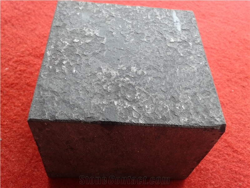 G778 Black Basalt Cubes Top Flamed Slabs & Tiles, China Black Basalt