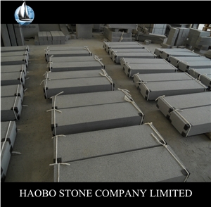 G654 Granite Kerbstone