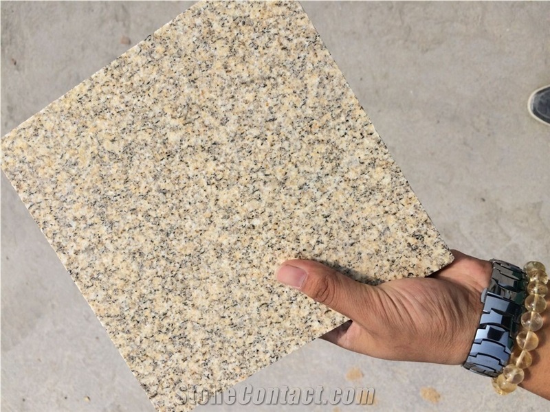 China Yellow Rust Granite Slabs & Tiles