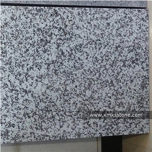 G439 Big White Flower Granite Tiles, Thin Tiles, Cut to Size, Polished/Flamed