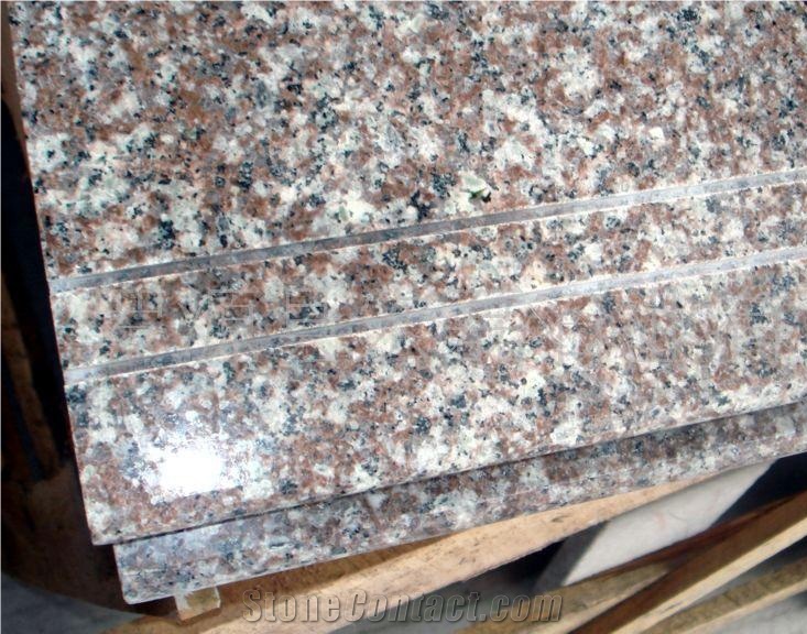 G664 Bainbrook Brown Luna Pearl Granite Stairs & Steps