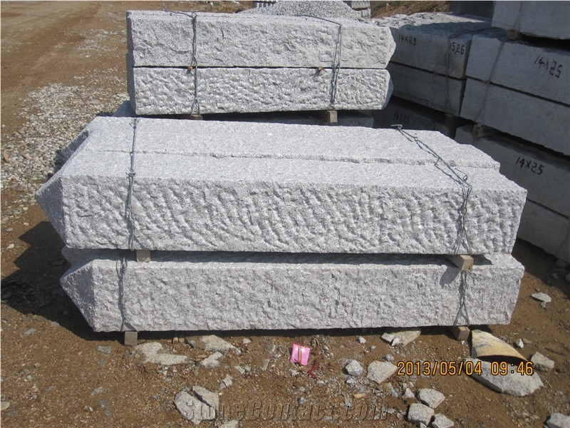 G341 Granite Palisade with One End Cap