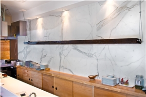 Calcutta Marble Kitchen Wall Application