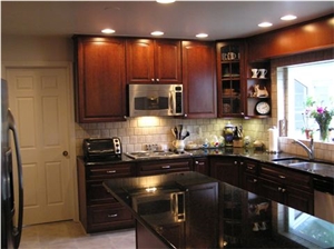 Absolute Black Granite Kitchen Granite Counter Tops W / 6" Backsplash and Cabinet
