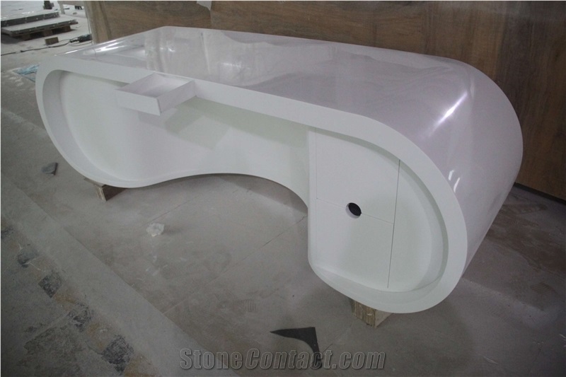 Hot selling good quality office desk/modern curved office ceo desk table designs