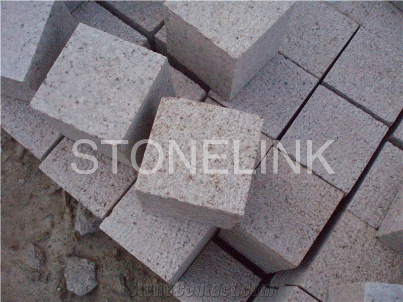 G682 Yellow Granite Cube Stone Paver China Yellow Granite