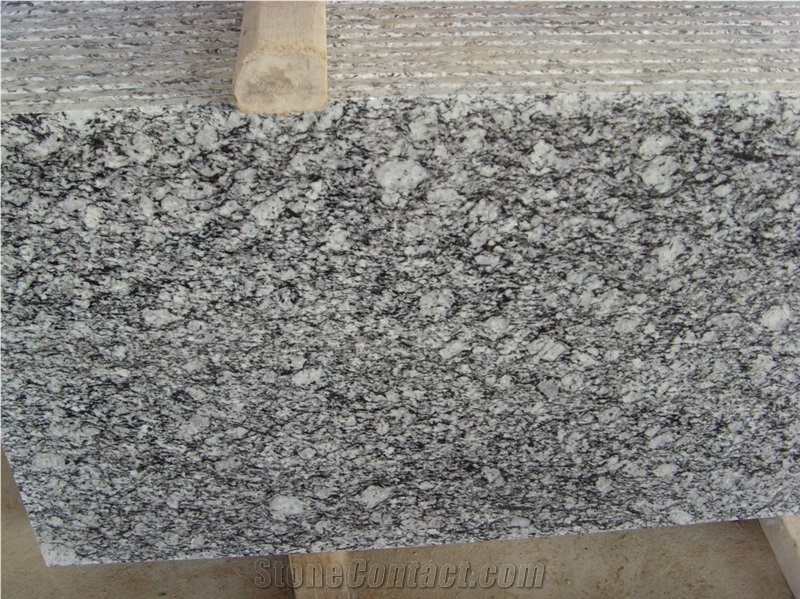 Fargo Granite G4418 Spray White/Sea Weave Granite Polished Tiles, Chinese Granite G4418 Polished Tiles, Good Quality and Good Price, Big Quantity to Iraq Market!