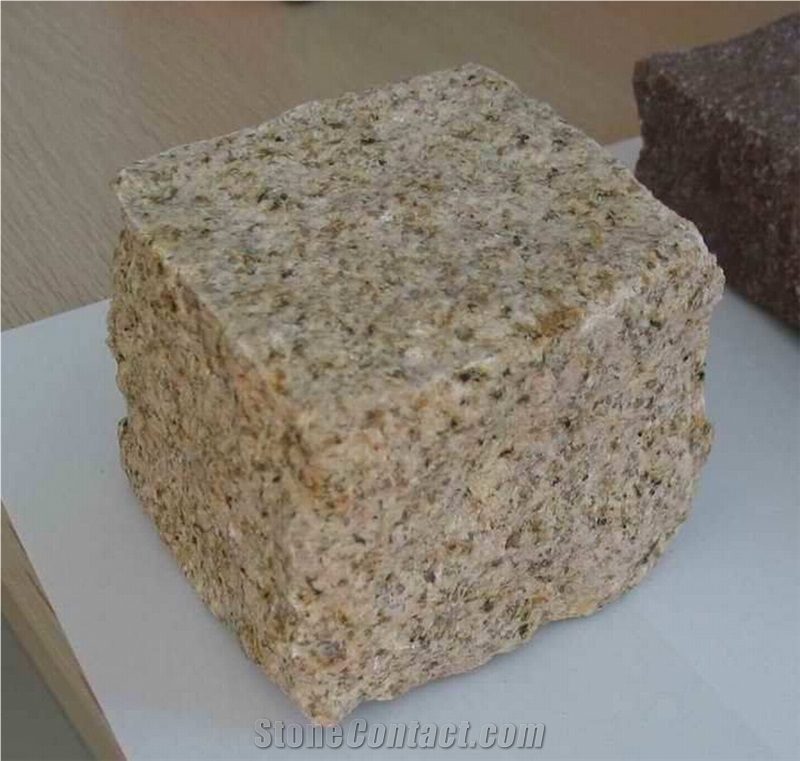 G682 Granite / Sunset Gold Granite / China Yellow Granite Cubes, Paving Stone, Cobble Stone, Cube Pavers