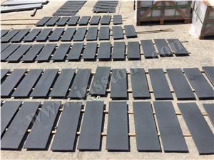 Hainan Black Basalt Tiles & Slabs / Honed Dark Bluestone / China Black Basalt for Walling / Cladding / Flooring