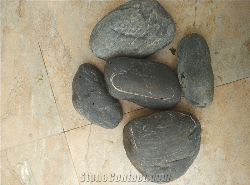 Black Natural Pebble Stone Diameter 15cm-20cm