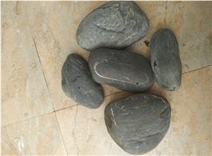 Black Natural Pebble Stone Diameter 15cm-20cm