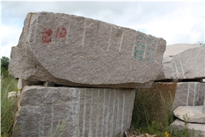 Jonesboro Granite Blocks, Red Granite Blocks