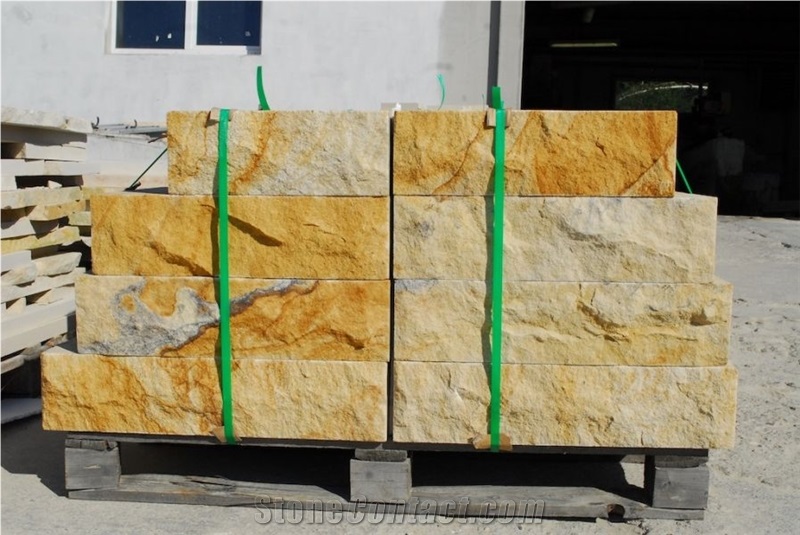 Masonry Walling Nowa Wies Grodziska Sandstone Blocks, Beige Sandstone for Building Poland