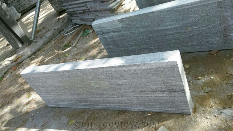 China Juparana Grey Granite, Landscaping Wood Vein Grey Granite Flamed Steps