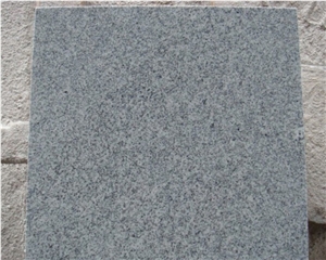 G633 Granite Slabs and Tiles, China White Grey Granite Slabs and Tiles