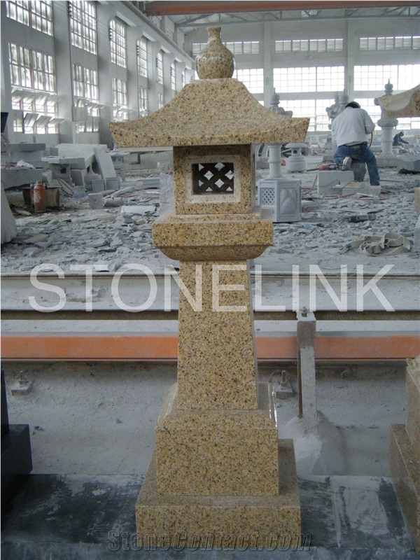 Slla-002,Chinese Granite G682 Garden Latern,Rusty Yellow Granite Lantern
