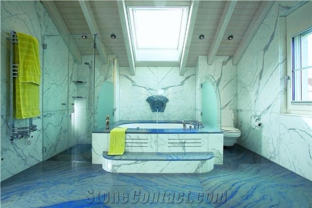 Azul Macaubas and Bianco Statuary Marble Bathroom Design