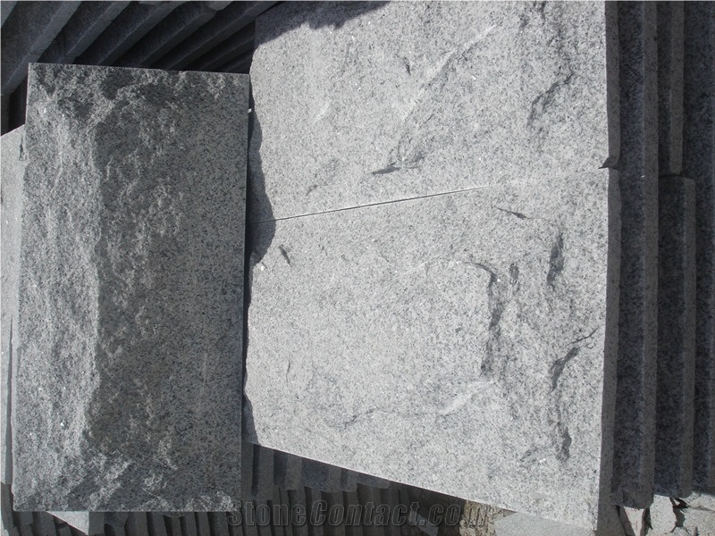 China Cheap Grey Granite Mushroom Stone, Grey Mushroom Stone for Wall Cladding