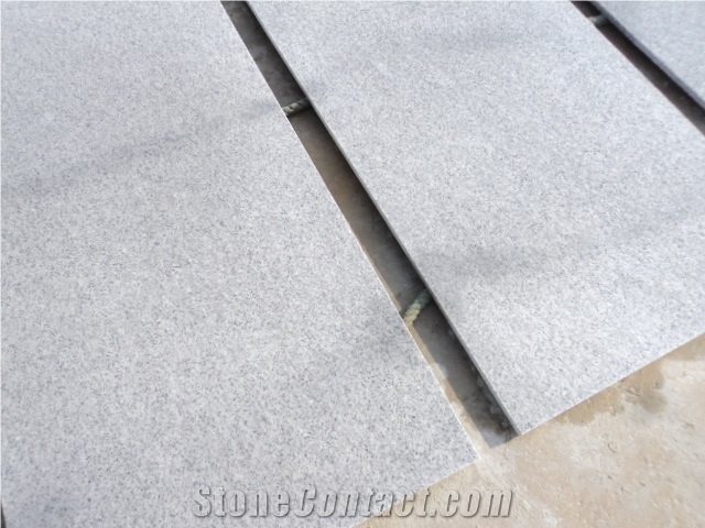 Xiamen China Chinese G365 Sesame White Slabs & Tiles Flooring Paver Cover Honed Flamed Cross&Vein Cut Patterns