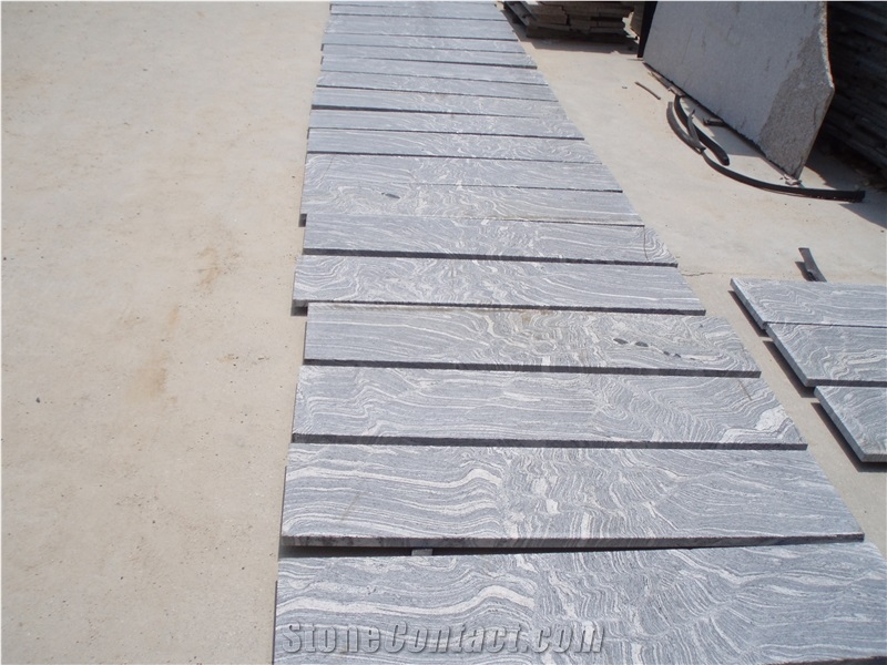 Xiamen China Chinese Juaparana Granite Slabs & Tiles Paver Cover Flooring Honed Vein and Cross Cut Different Patterns