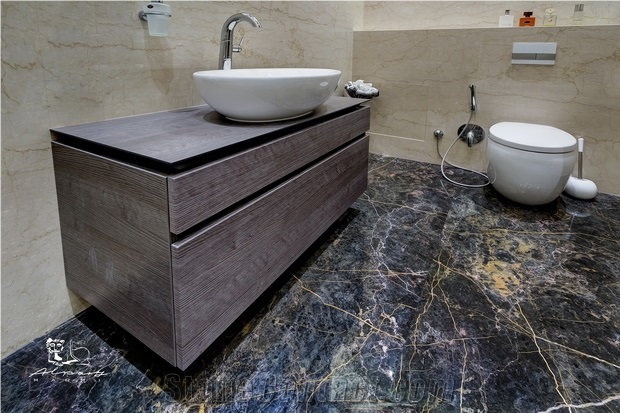 Crema Nova Marble Bathroom Wall and Kashan Golden Black Marble Flooring