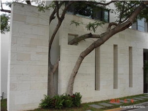 Cantera Blanca Galarza Sawn Cut Wall Application, Piedra Galarza White Sandstone Building & Walling Mexico