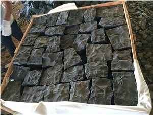 Zhangpu Black Basalt Irregular Black Basalt Split Face Cube Stone Pavers,Cobble Exterior Stone Garden Floor Paving