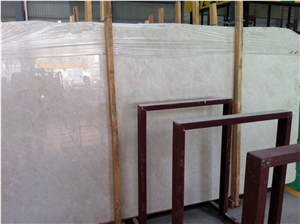 Crema Marfil Marble Slabs & Tiles