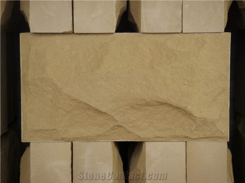 Yellow Sandstone Mushroom Rockface Finished Wall Cladding Panels
