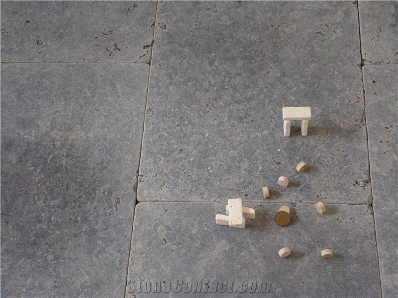 Milly Grey Limestone Tumbled Tiles