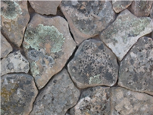 Montana Moss Rock Thin Stone Veneer, Walling Stone