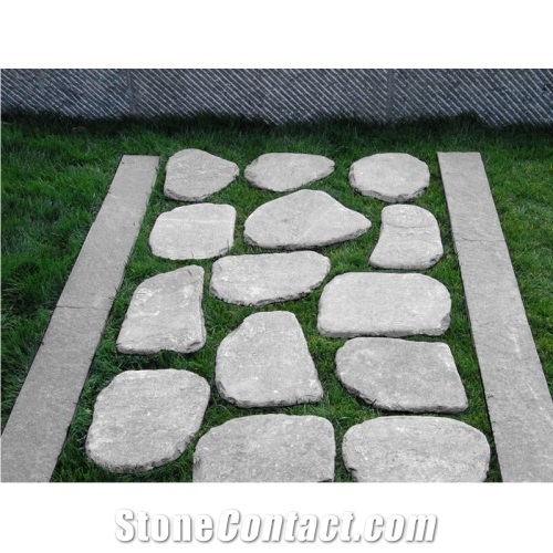 Ares Grey Quartzite Tumbled Garden Step Stone