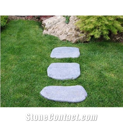 Ares Grey Quartzite Tumbled Garden Step Stone