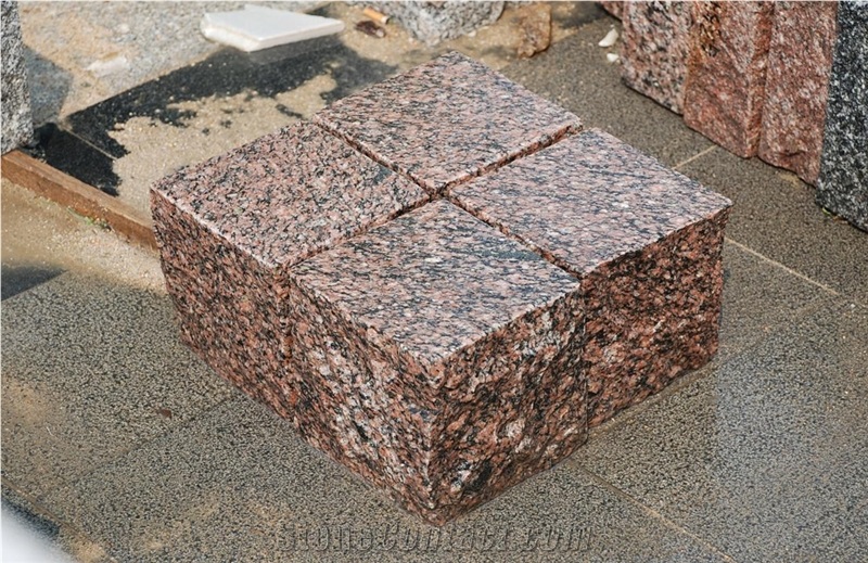 Red Natural Quality Cubes