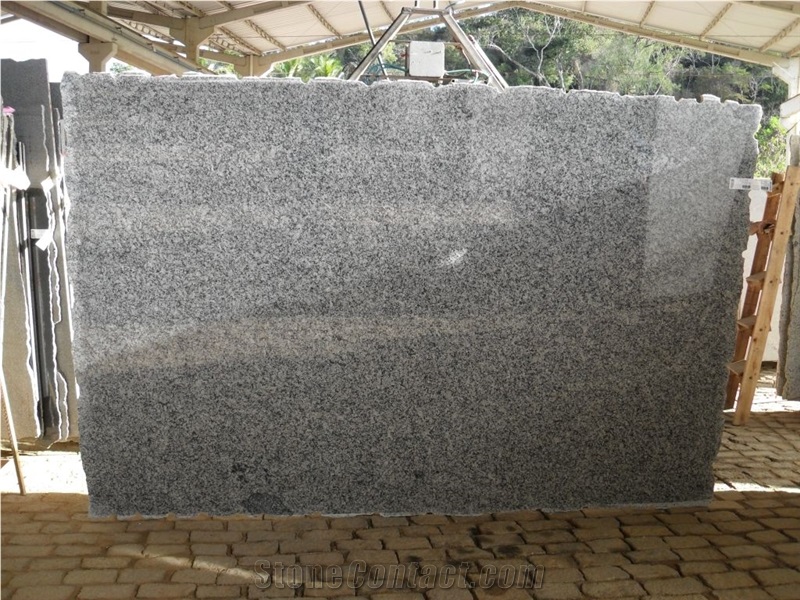 Cinza Corumba Granite Slabs