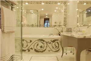 Calacatta Marble Bathroom Design