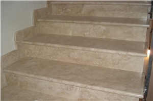 Crema Ericino Marble Bush Hammered Stairs