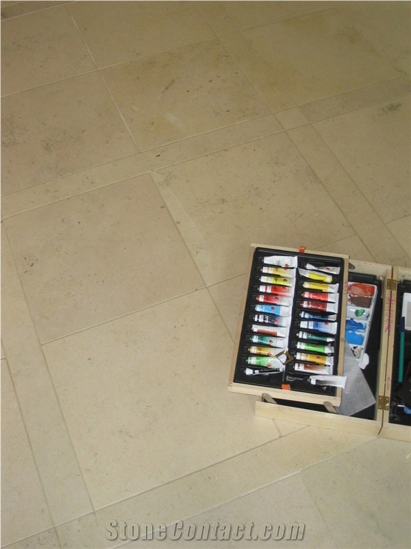 Creeton Silver Bed Limestone Flooring