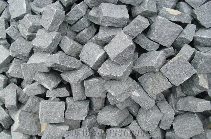 Dark Grey Granite G654 Padang Dark Natural Split Cubes Outdoor Paving 10x10
