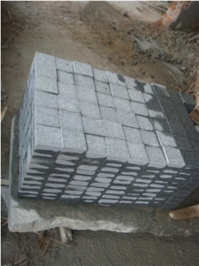 Grey Granite G343 Small Cube, Cobble