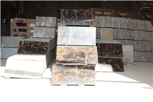 Good Quality Pakistani Black and Gold Marble Tiles
