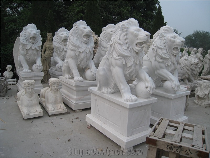 China White Marble Hand Carved Lion Statue Sculpture Garden China