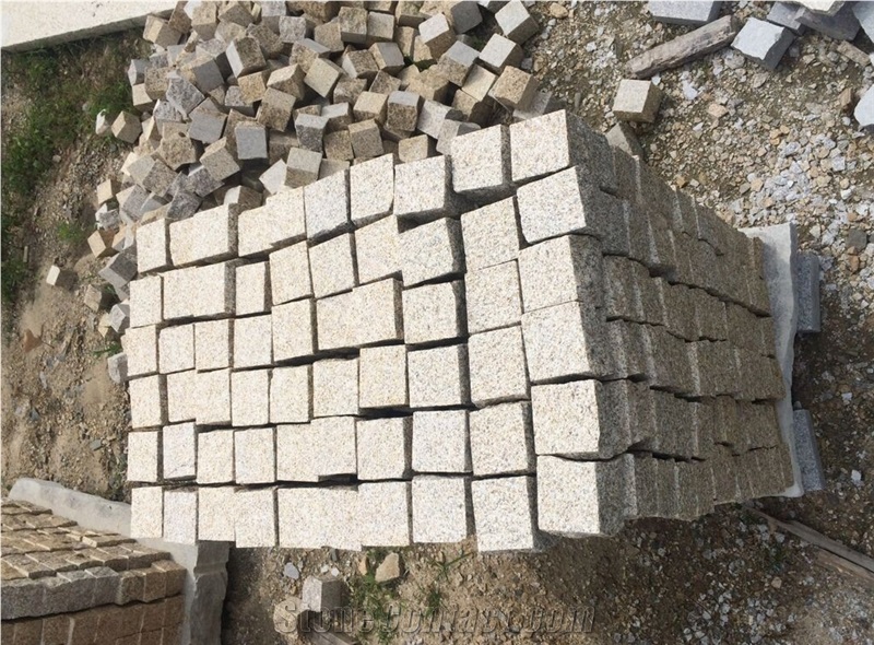 G350 Granite Yellow Cubes/Cobbles Natural Quality Pavers