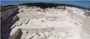 Creme Real Limestone Blocks, Beige Portugal Limestone Blocks