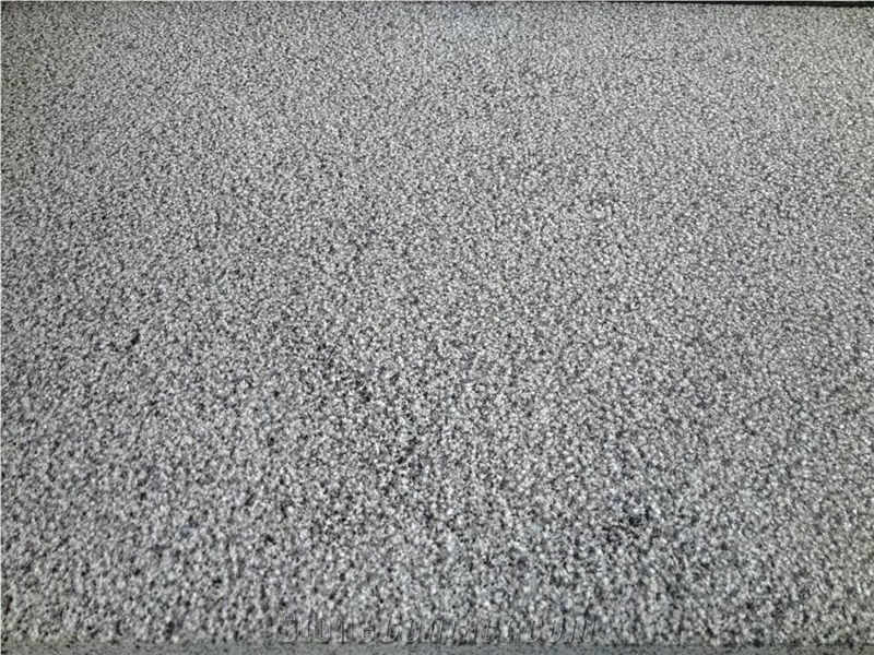 Basaltina/Lava Stone/Hainan Grey Basalt/Grey Basalt Tiles&Slabs/Paving/Walling/Flooring/Honed/Polished/Flamed/Sandblasted
