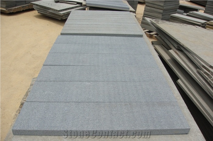 China Basalt/Hainan Grey Basalt/Basalt Tiles&Slabs/Basaltina/Lava Stone/Flooring/Walling/Paving/Honed/Polished/Sandblasted