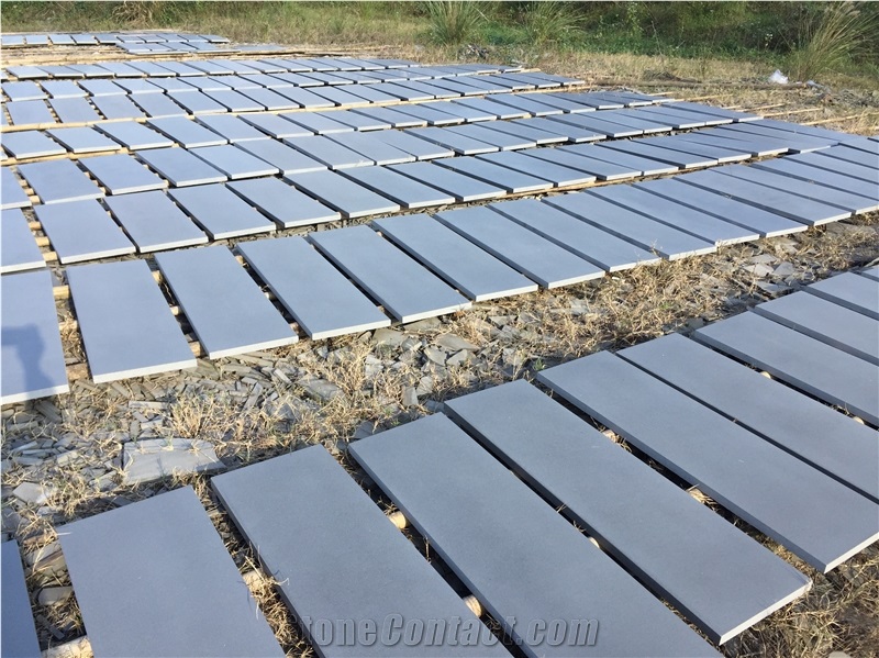 China Basalt/Hainan Grey Basalt/Grey Basalt Tiles&Slabs/Flooring/Paving/Walling/Honed/Polished/Sandblasted/